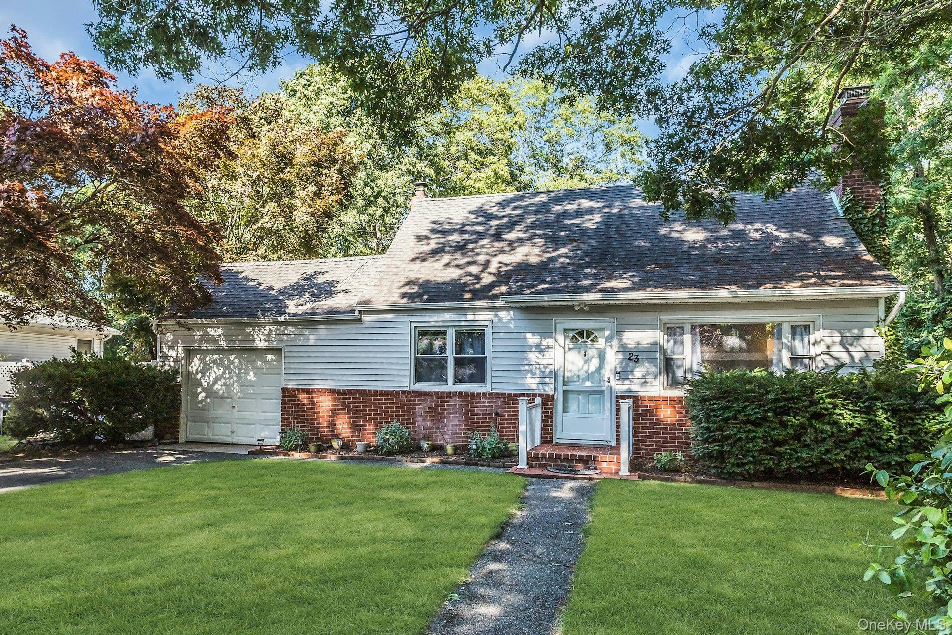 Single Family Lambert Avenue  Suffolk County, NY 11950, MLS-1018215-3