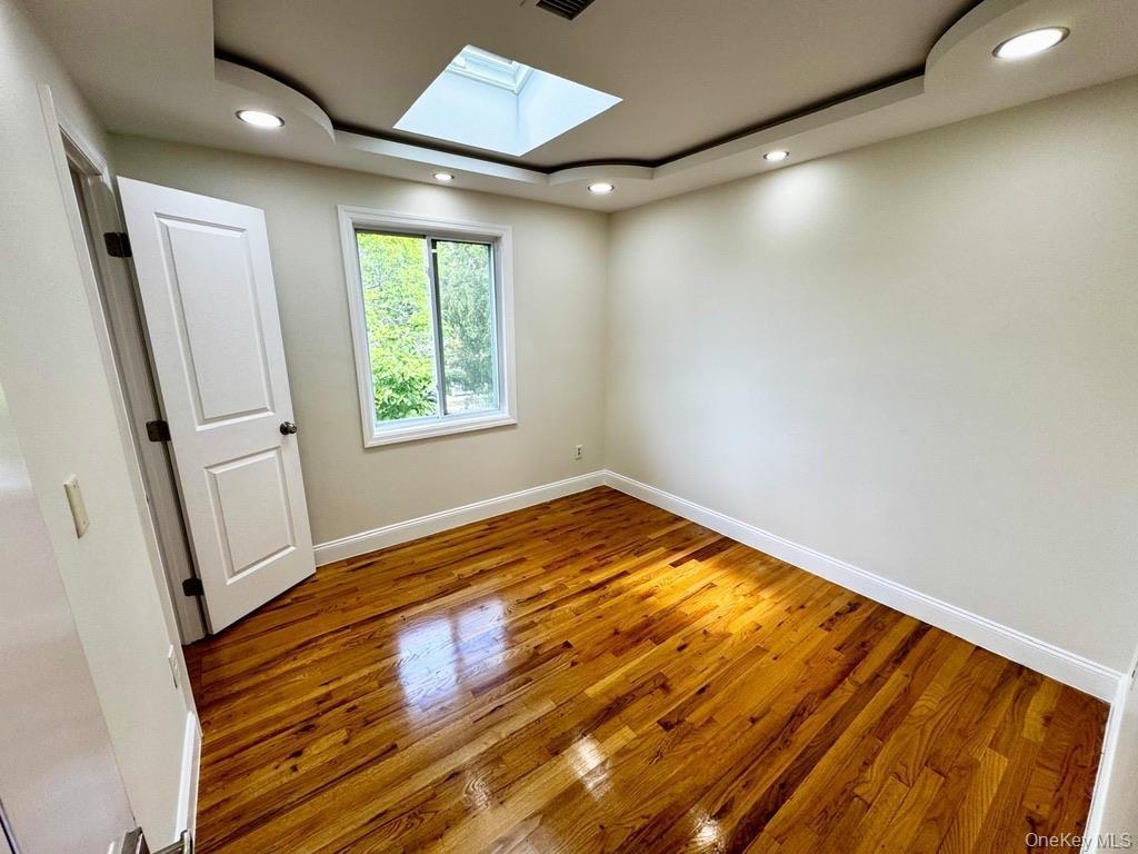 Single Family Walnut Road Nassau County, NY 11096, MLS-1018236-11
