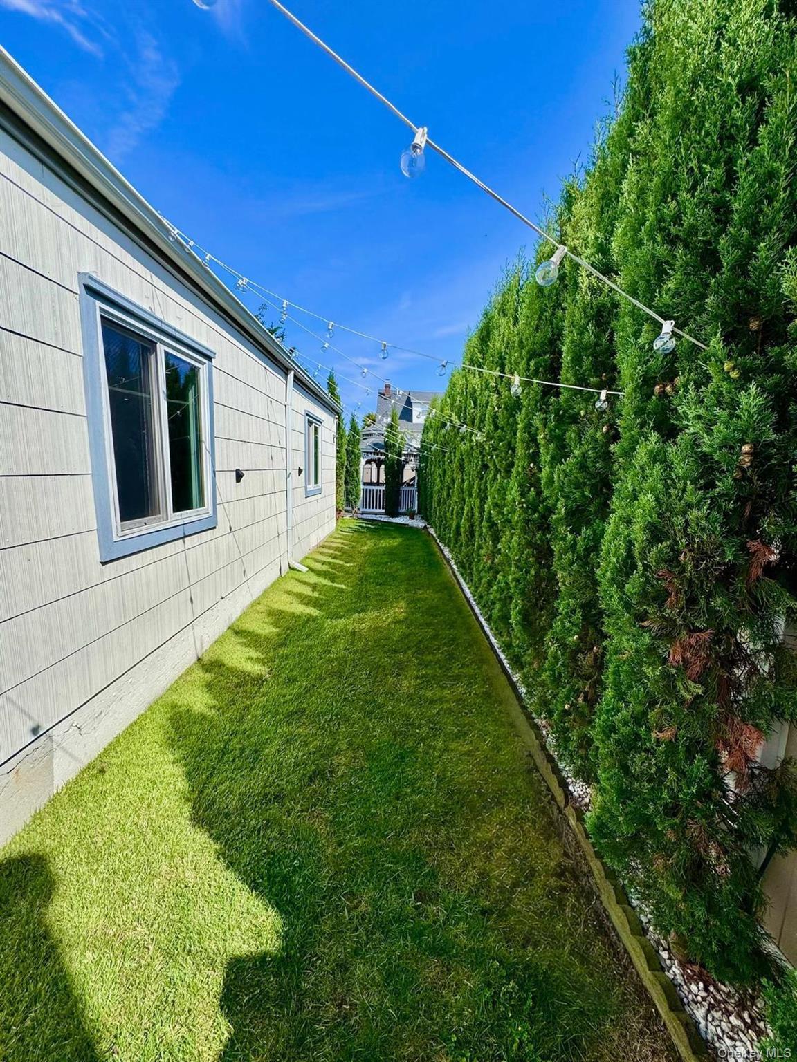 Single Family Walnut Road Nassau County, NY 11096, MLS-1018236-3