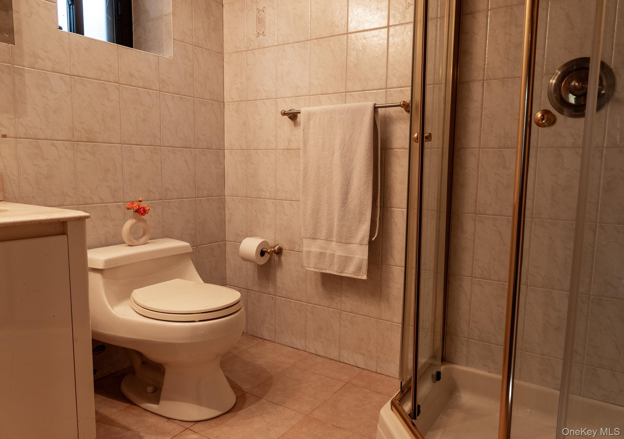 Single Family 157th Street  Queens, NY 11357, MLS-1018239-19