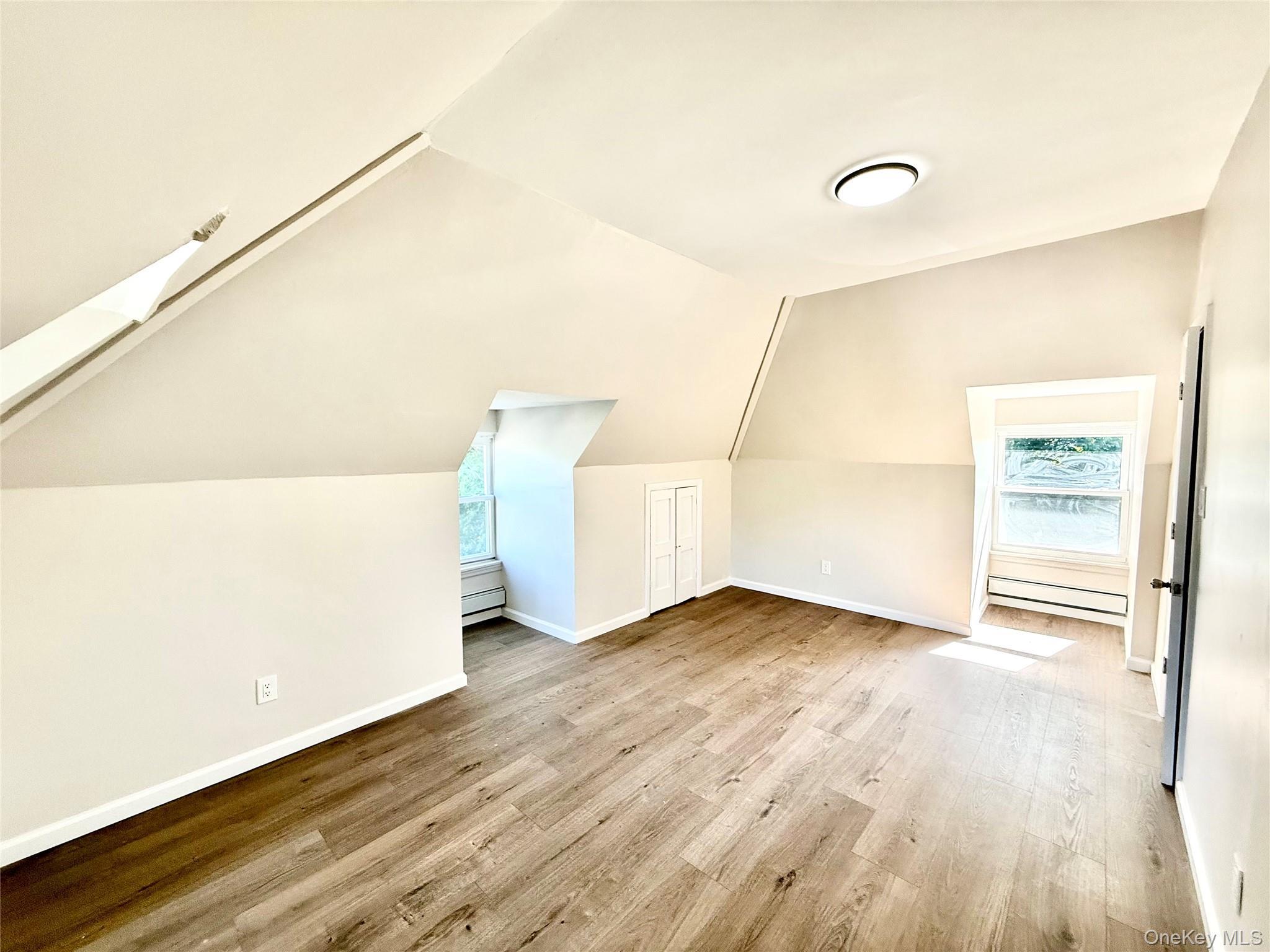 Single Family Highview Avenue Staten Island, NY 10301, MLS-1018242-17