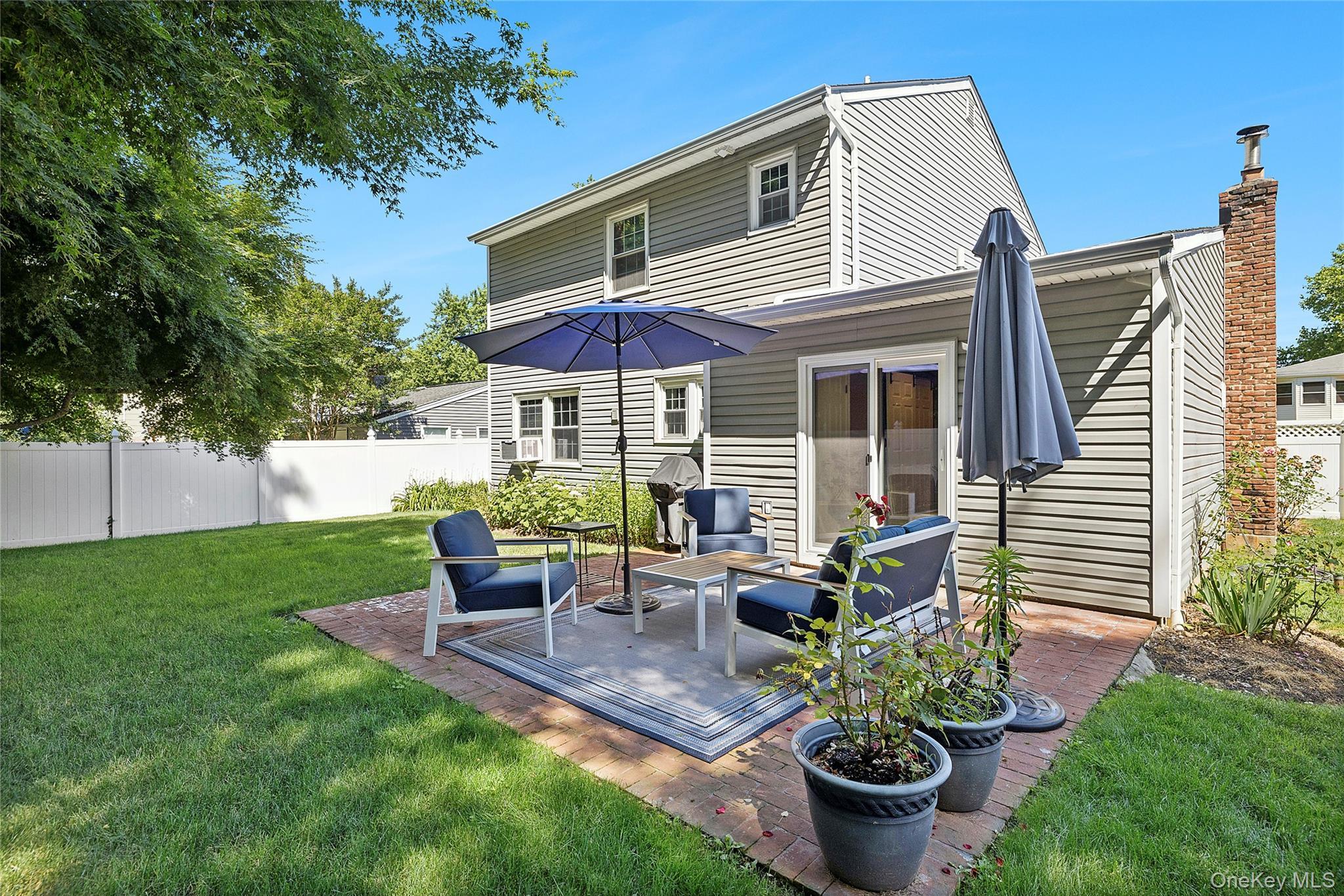Single Family Harmony Lane  Nassau County, NY 11542, MLS-1018243-21