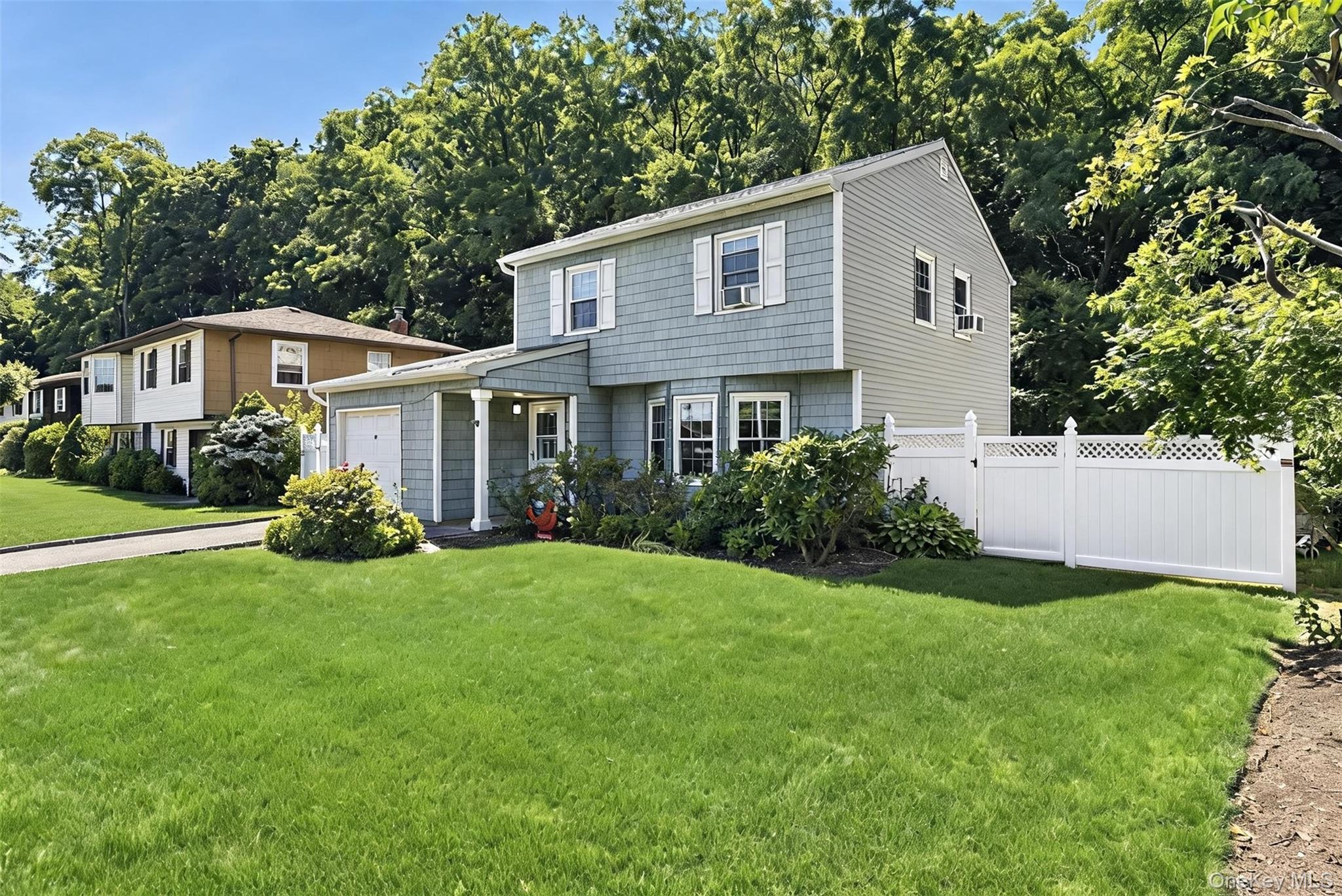 Single Family Harmony Lane  Nassau County, NY 11542, MLS-1018243-29