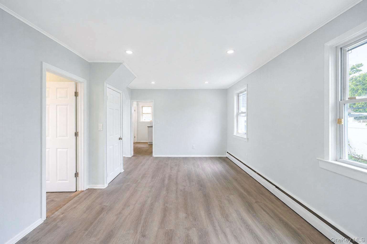 Single Family Flanders Place  Suffolk County, NY 11704, MLS-1018271-15