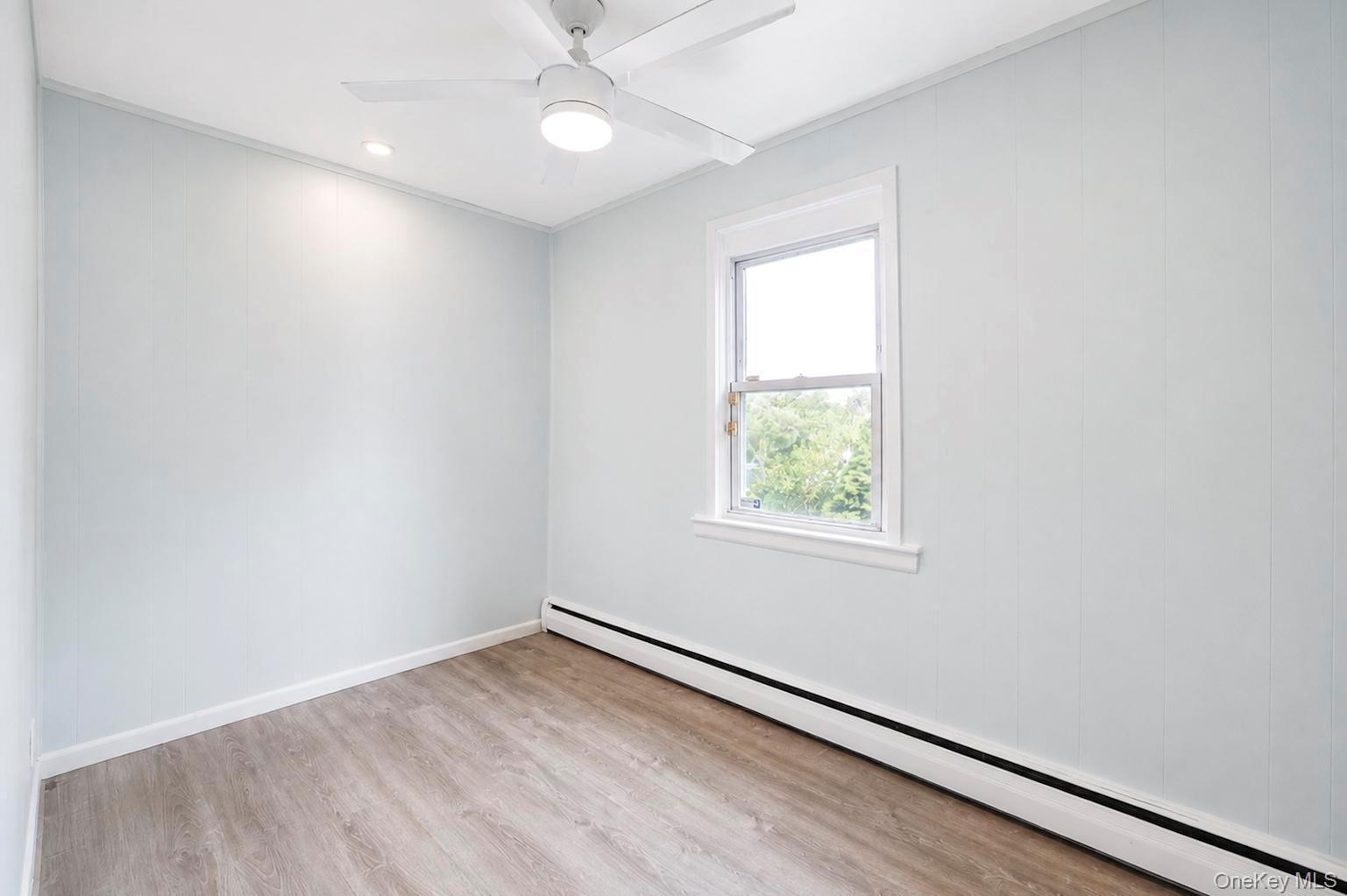 Single Family Flanders Place  Suffolk County, NY 11704, MLS-1018271-26