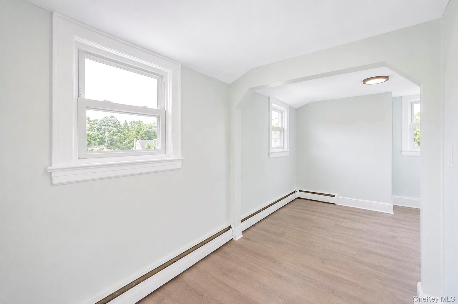 Single Family Flanders Place  Suffolk County, NY 11704, MLS-1018271-35