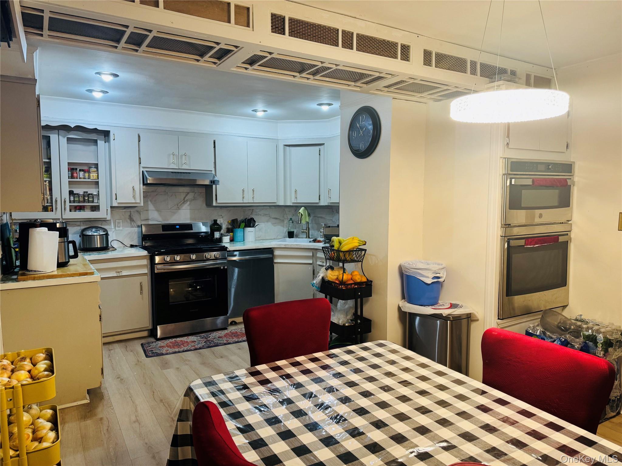 Single Family 135th Avenue Queens, NY 11420, MLS-1018283-15