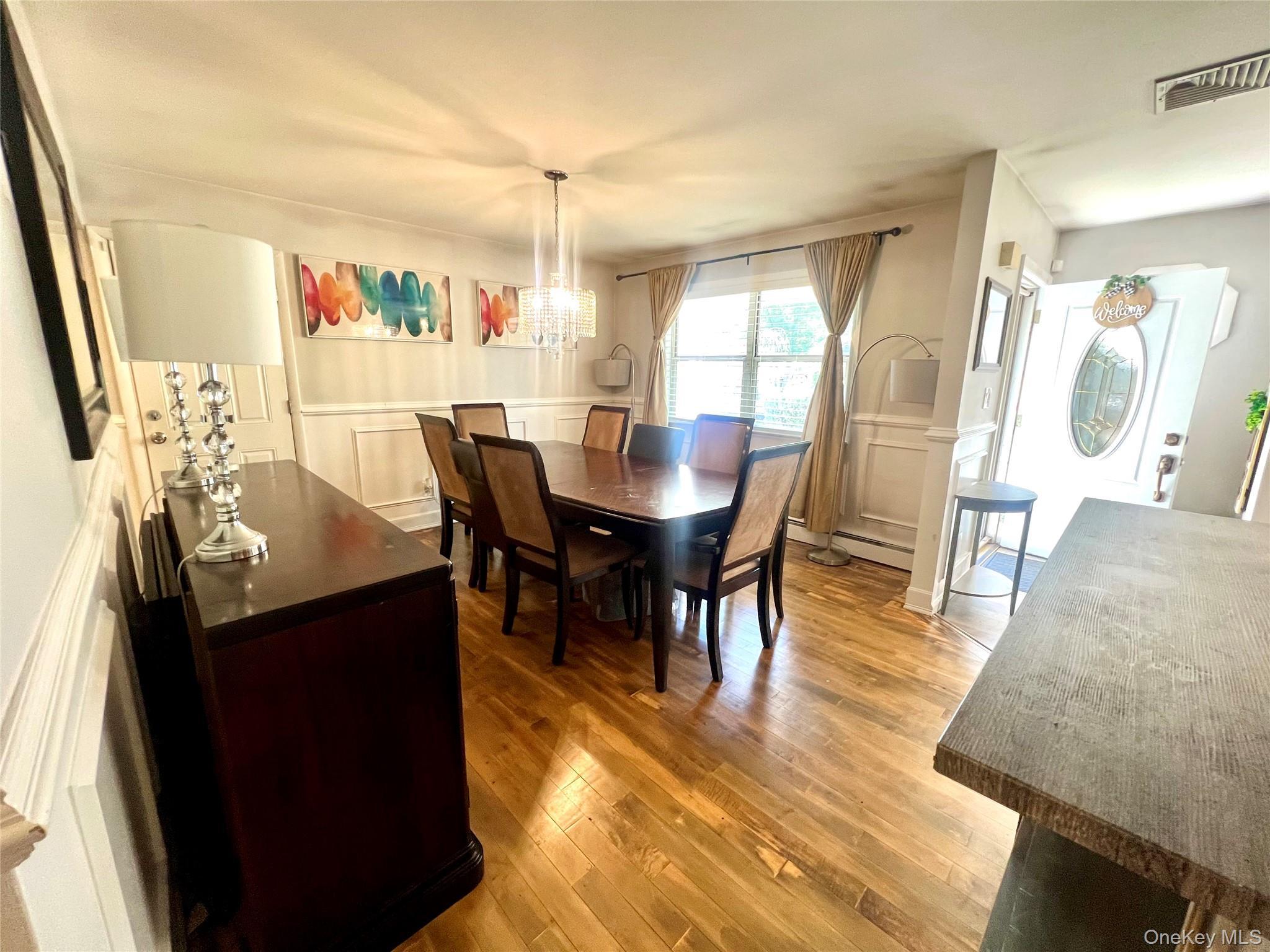 Single Family Peters Lane  Suffolk County, NY 11776, MLS-1018295-11