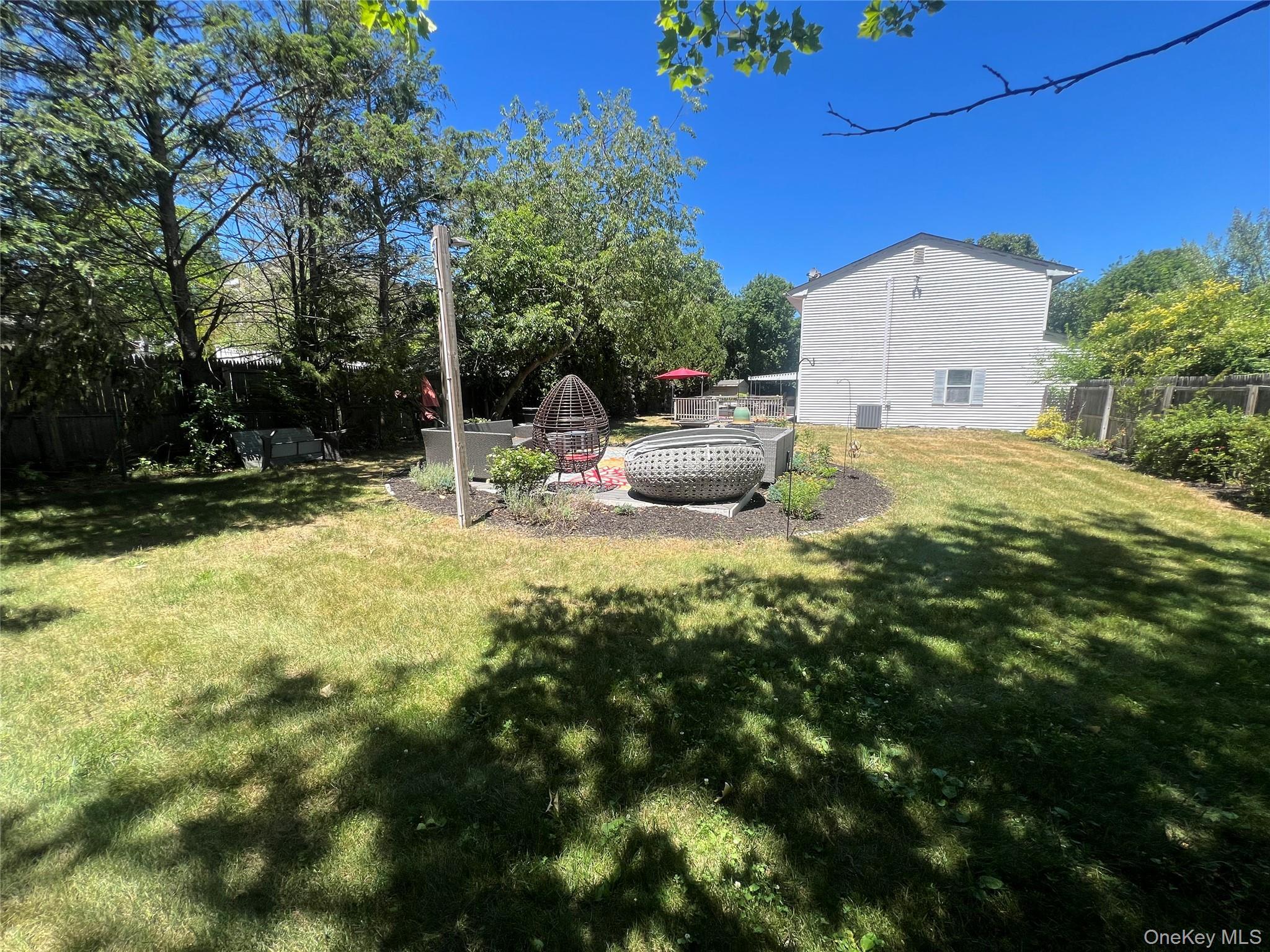 Single Family Peters Lane  Suffolk County, NY 11776, MLS-1018295-5