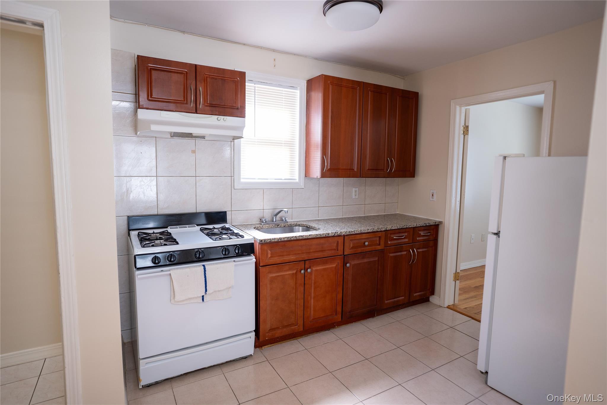 Single Family 104th Avenue  Queens, NY 11433, MLS-1018303-24