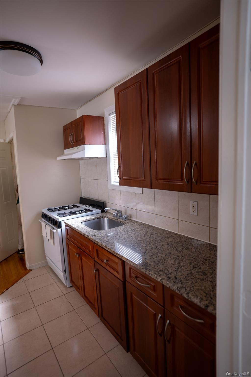 Single Family 104th Avenue  Queens, NY 11433, MLS-1018303-32