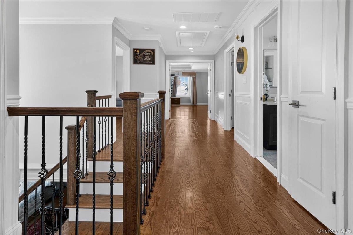 Single Family Choir Lane  Nassau County, NY 11590, MLS-1018321-11