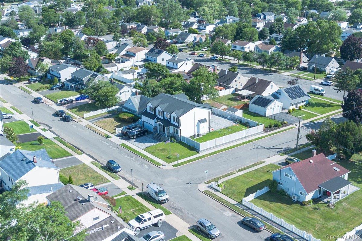 Single Family Choir Lane  Nassau County, NY 11590, MLS-1018321-21