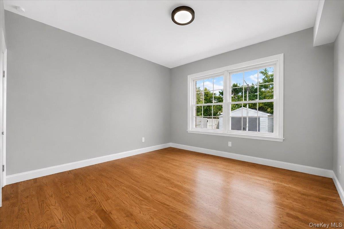 Single Family Choir Lane  Nassau County, NY 11590, MLS-1018321-6