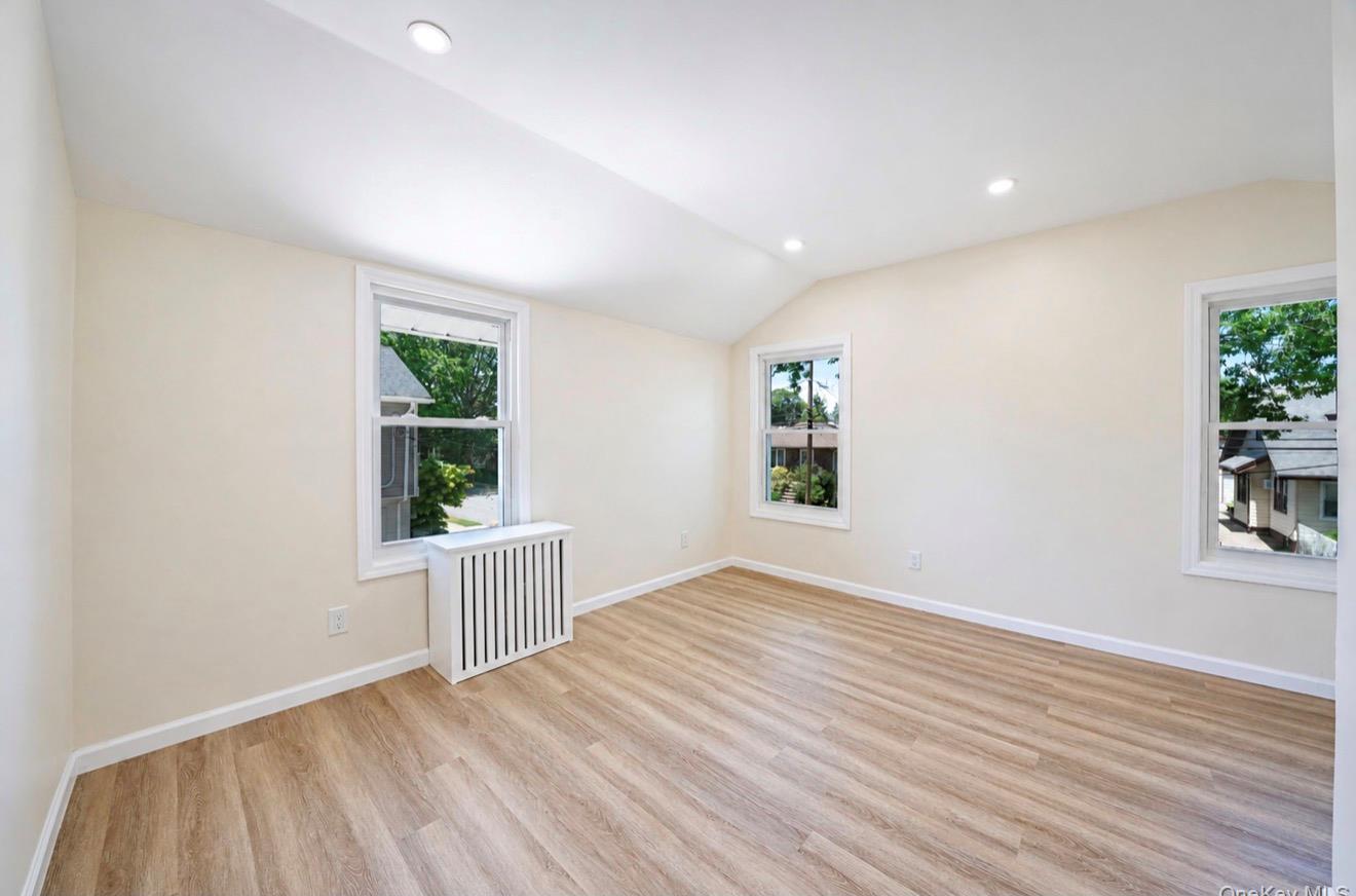Single Family Washington Avenue Nassau County, NY 11552, MLS-1018328-13