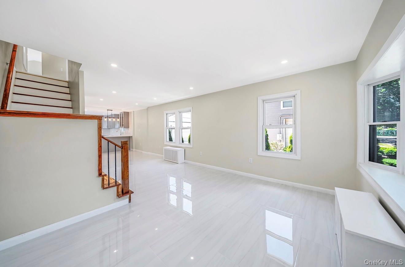 Single Family Washington Avenue Nassau County, NY 11552, MLS-1018328-4