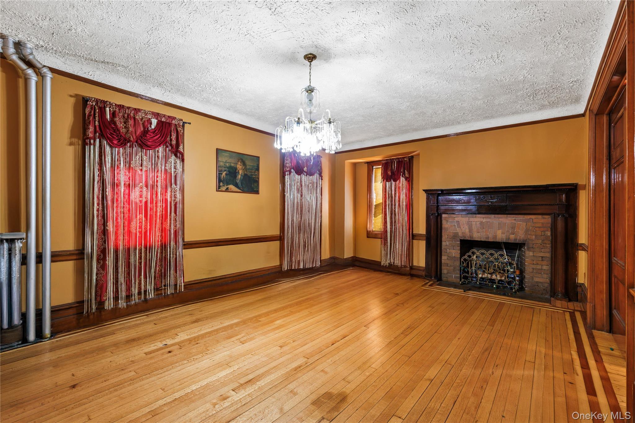 Single Family Loring Pl Bronx, NY 19468, MLS-1018358-6
