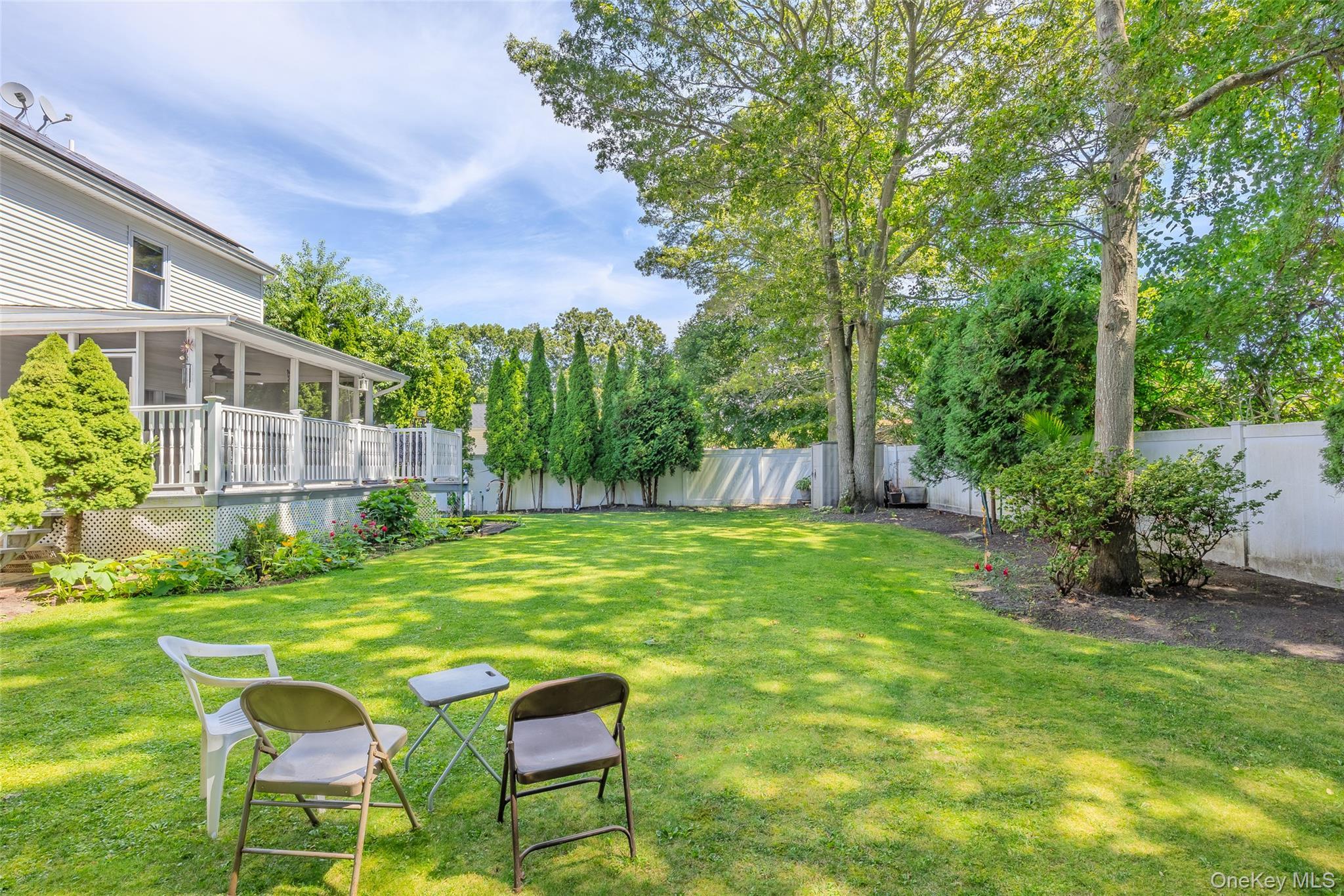 Single Family Chanel Drive E  Suffolk County, NY 11967, MLS-1018374-4