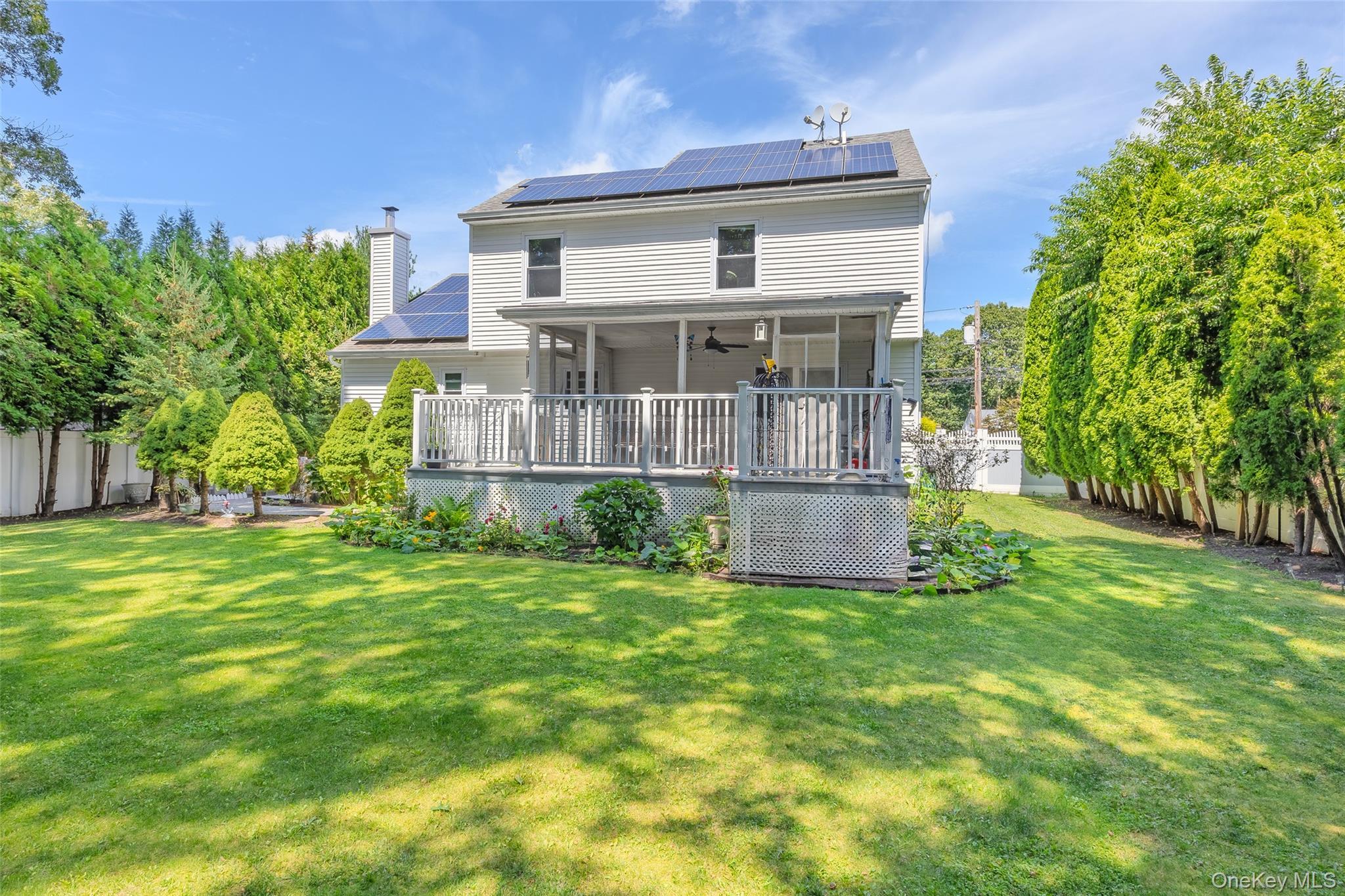 Single Family Chanel Drive E  Suffolk County, NY 11967, MLS-1018374-5