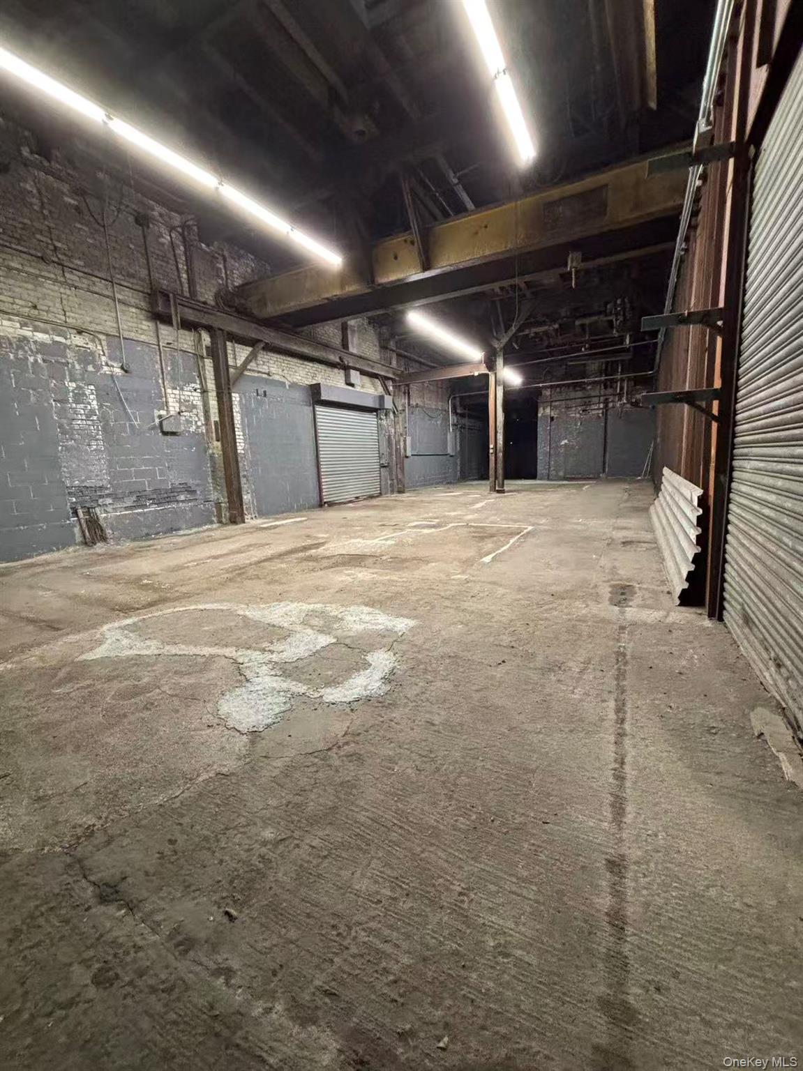 Commercial Lease Stewart Avenue Brooklyn, NY 11237, MLS-1018376-3