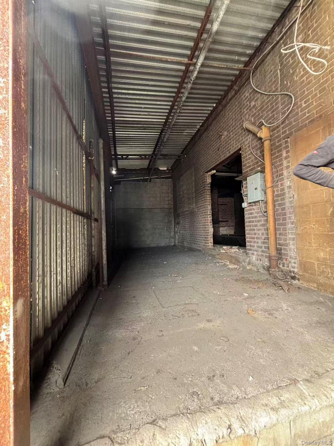 Commercial Lease Stewart Avenue Brooklyn, NY 11237, MLS-1018376-9