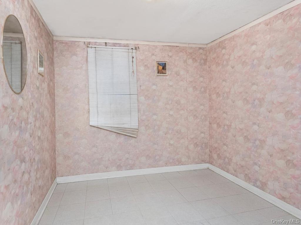 Single Family Harding Park Bronx, NY 10473, MLS-1018381-11