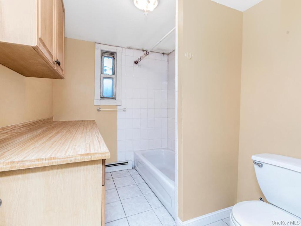Single Family Harding Park Bronx, NY 10473, MLS-1018381-14
