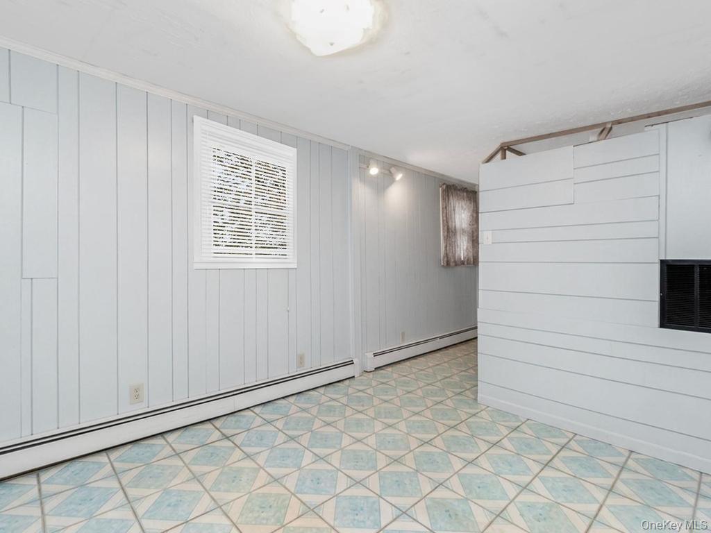 Single Family Harding Park Bronx, NY 10473, MLS-1018381-9
