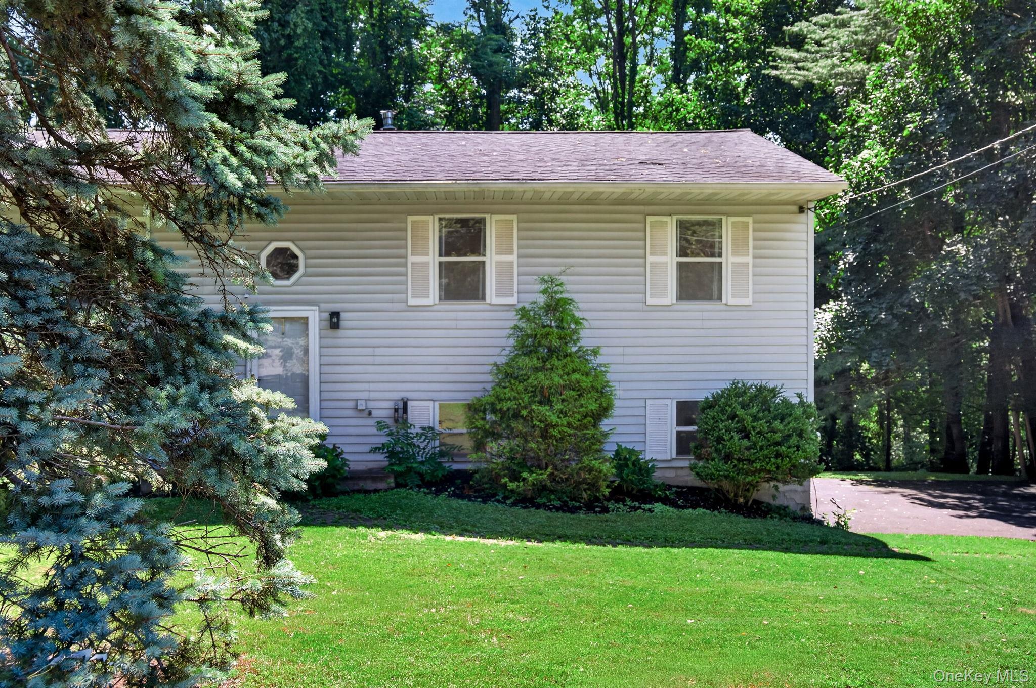 Single Family Verven Road  Dutchess County, NY 12603, MLS-1018414-9