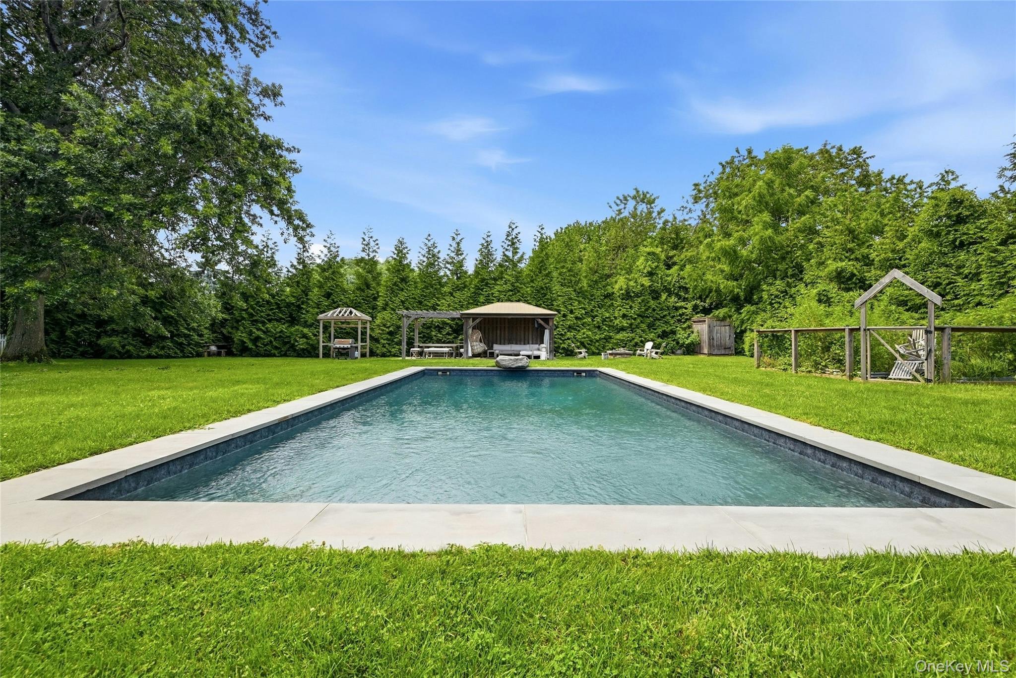 Single Family Highland Road Suffolk County, NY 11935, MLS-1018415-28