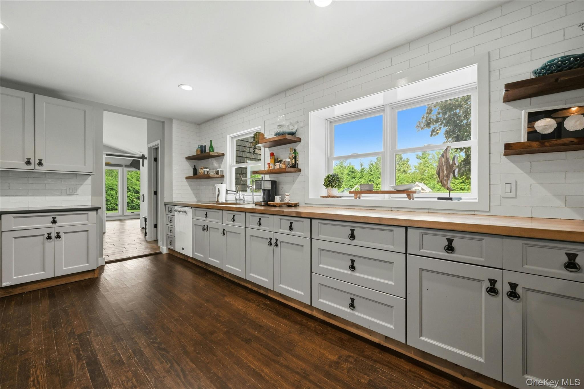 Single Family Highland Road Suffolk County, NY 11935, MLS-1018415-8