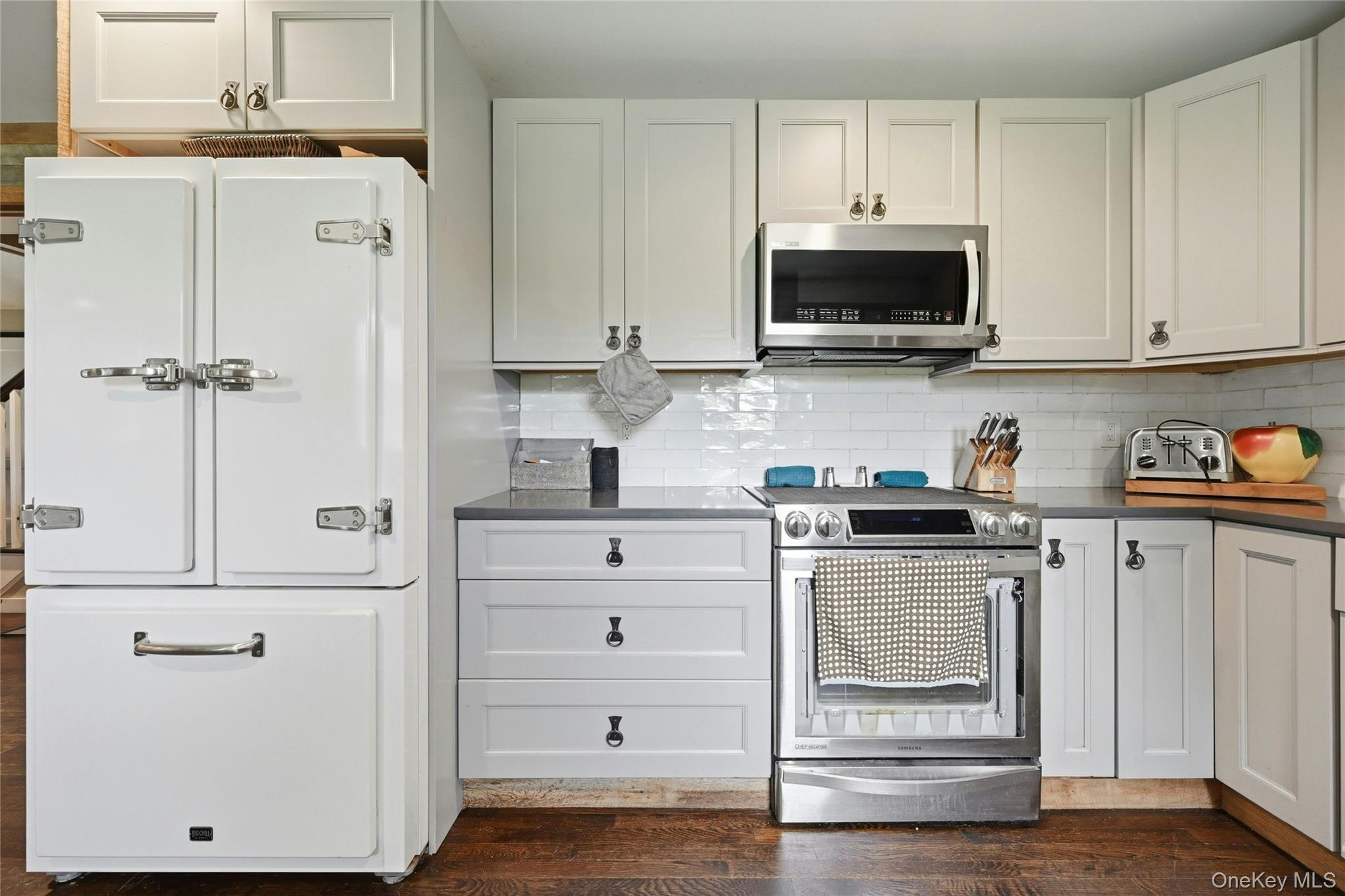 Single Family Highland Road Suffolk County, NY 11935, MLS-1018415-9