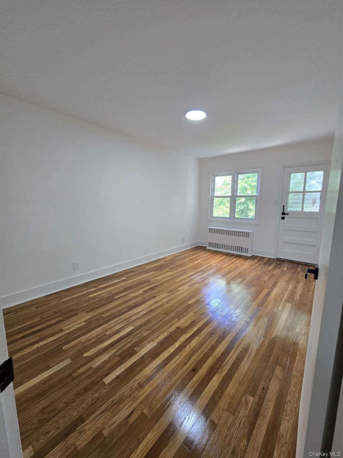 Single Family E 101st Street Brooklyn, NY 11236, MLS-1018424-16