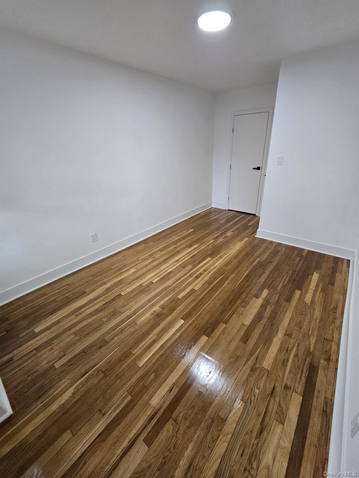 Single Family E 101st Street Brooklyn, NY 11236, MLS-1018424-35