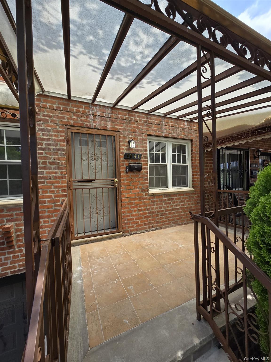 Single Family E 101st Street Brooklyn, NY 11236, MLS-1018424-5