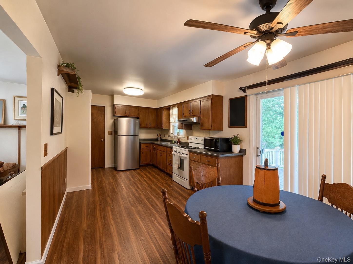 Single Family Union Avenue Suffolk County, NY 11772, MLS-1018495-5