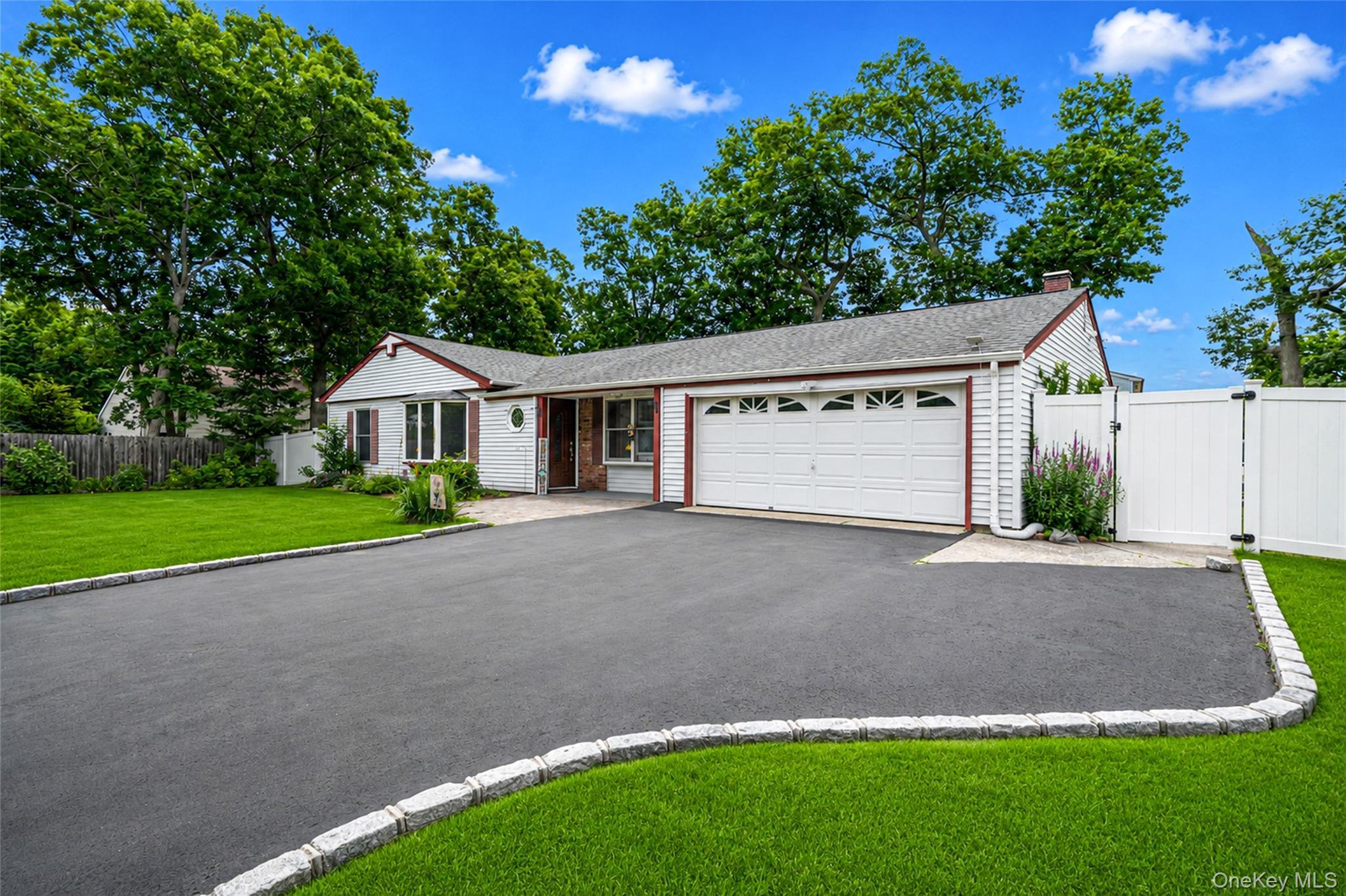 Single Family Saddle Hill Road  Suffolk County, NY 11727, MLS-1018518-2
