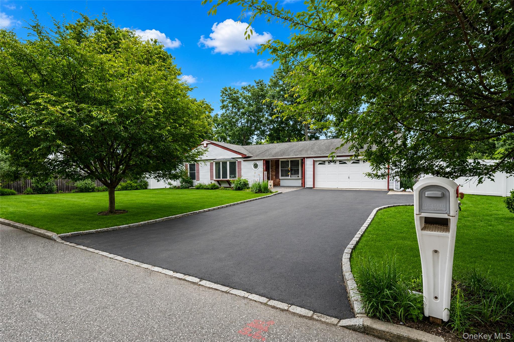 Single Family Saddle Hill Road  Suffolk County, NY 11727, MLS-1018518-3