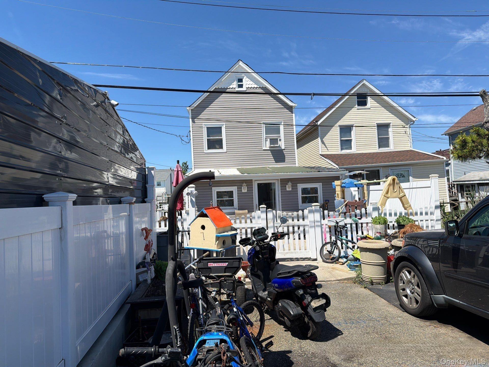 Single Family Bayview Avenue  Queens, NY 11414, MLS-1018539-2