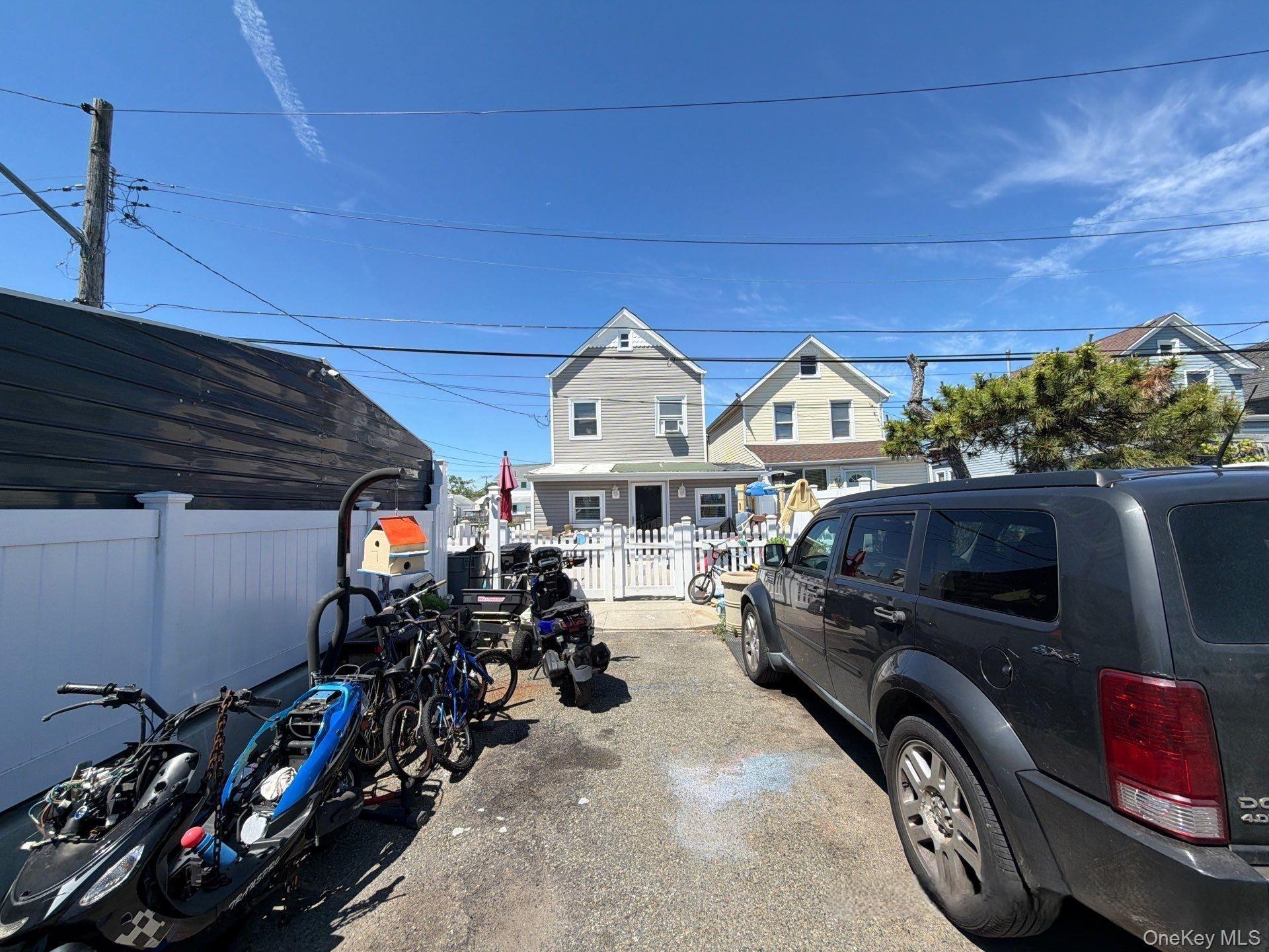 Single Family Bayview Avenue  Queens, NY 11414, MLS-1018539-3