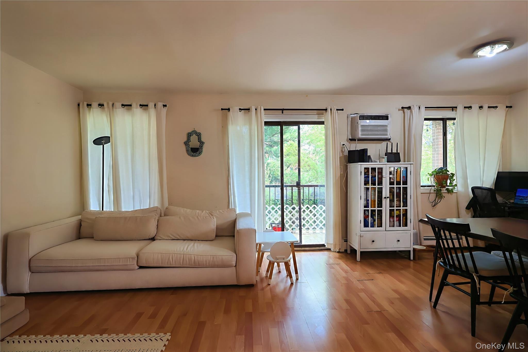 Single Family Jay Avenue Queens, NY 11378, MLS-1018541-6