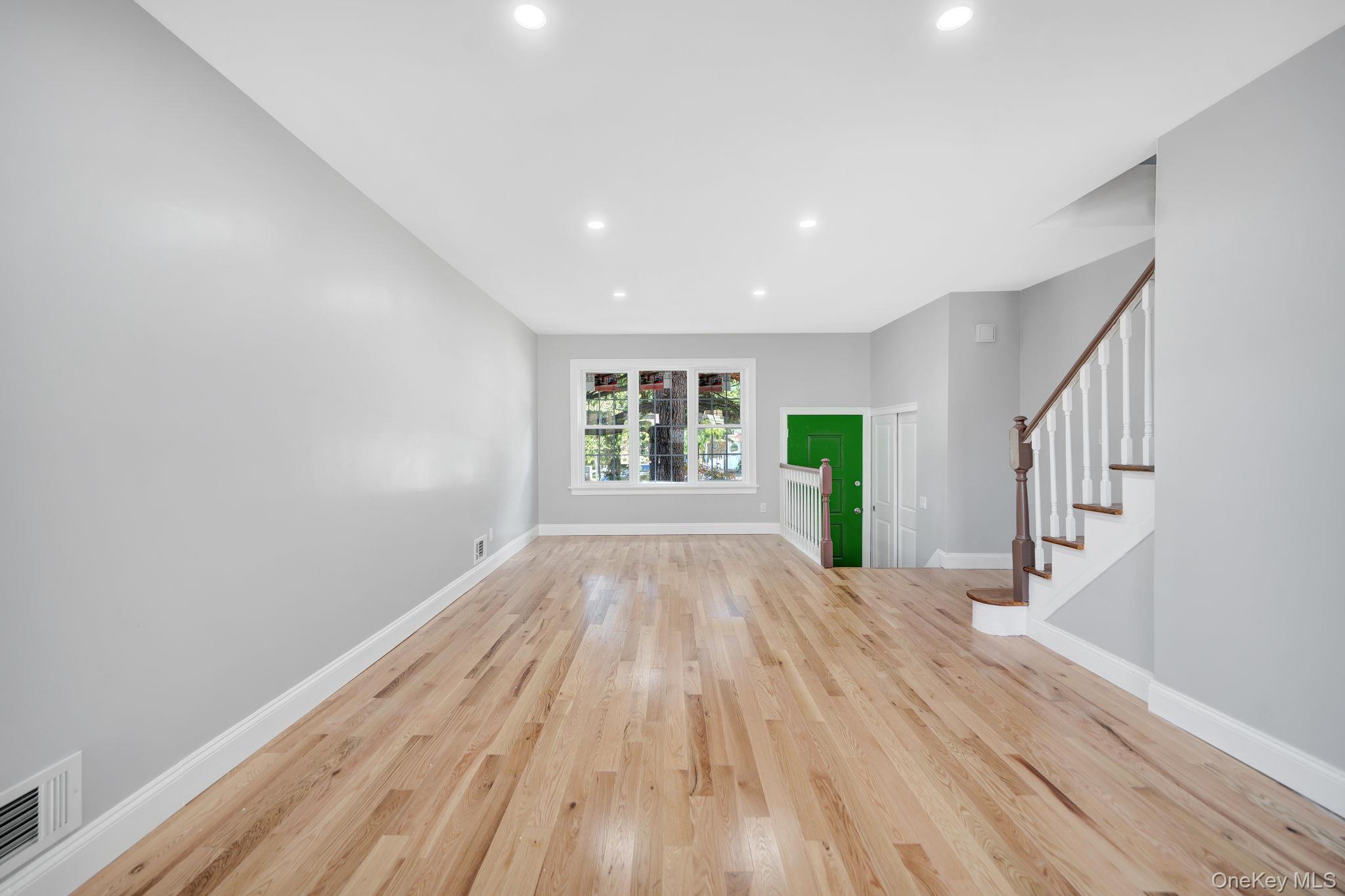 Single Family Notus Avenue Staten Island, NY 10312, MLS-1018578-6