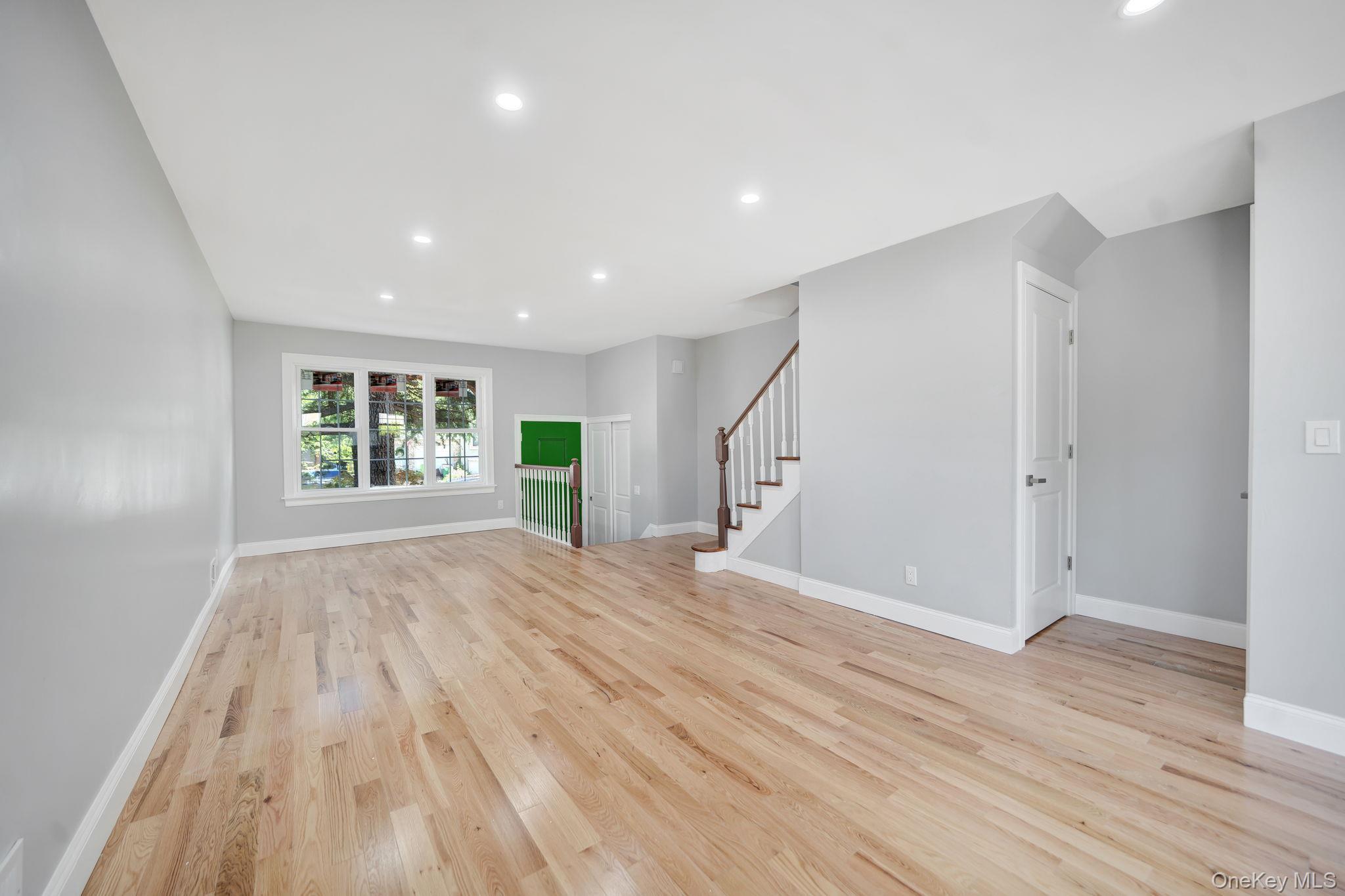 Single Family Notus Avenue Staten Island, NY 10312, MLS-1018578-7