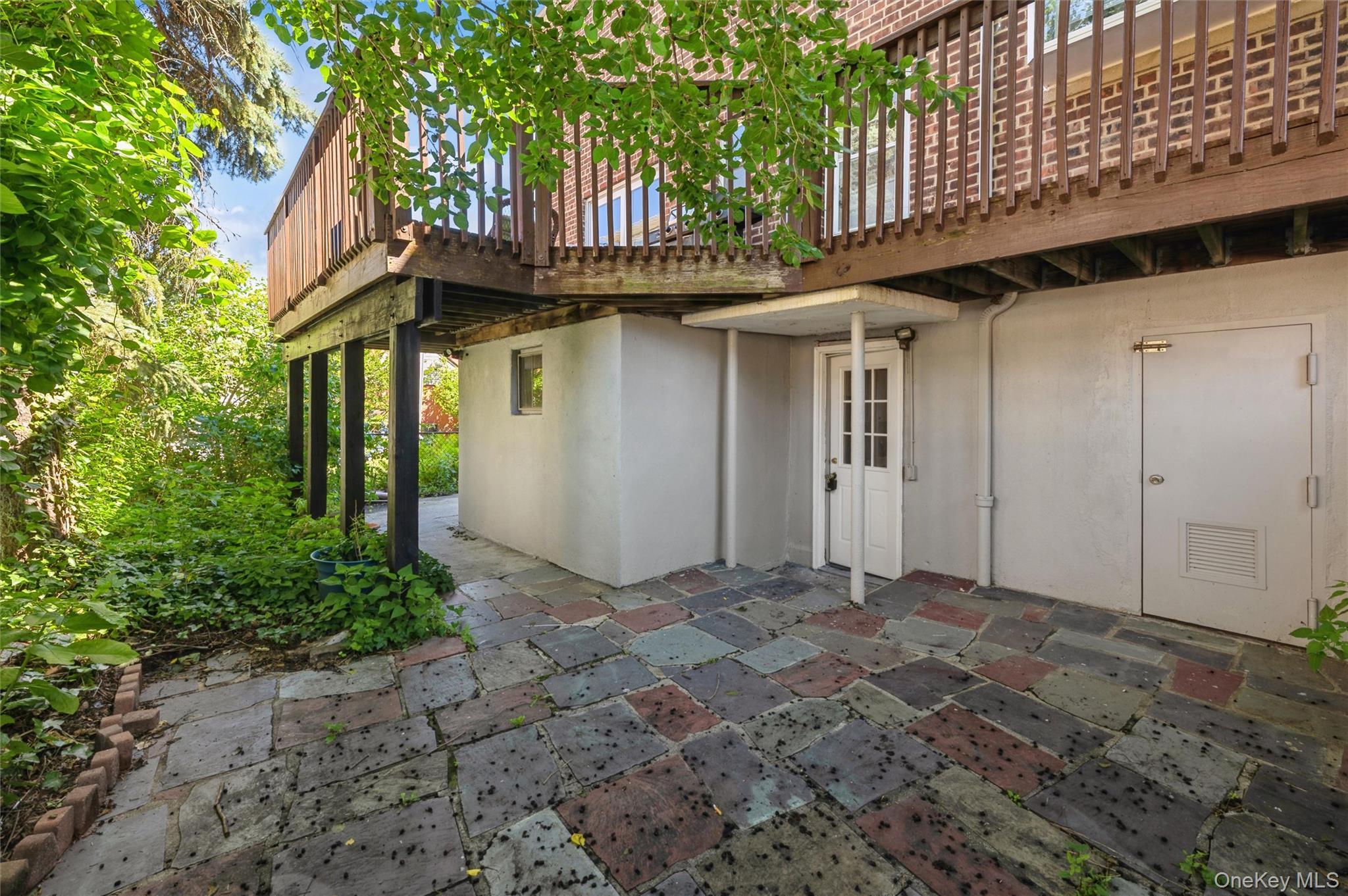 Single Family Gillespie  Bronx, NY 10461, MLS-1018622-14