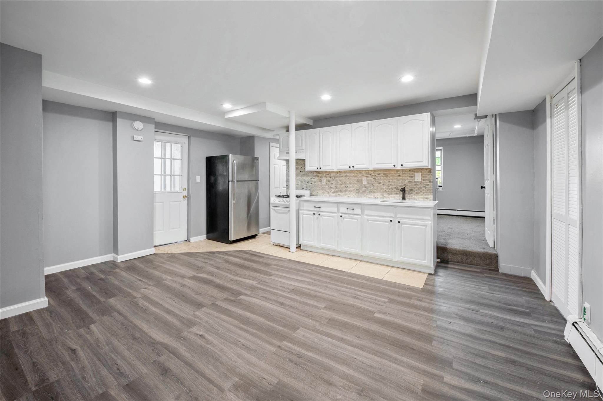Single Family Gillespie  Bronx, NY 10461, MLS-1018622-25