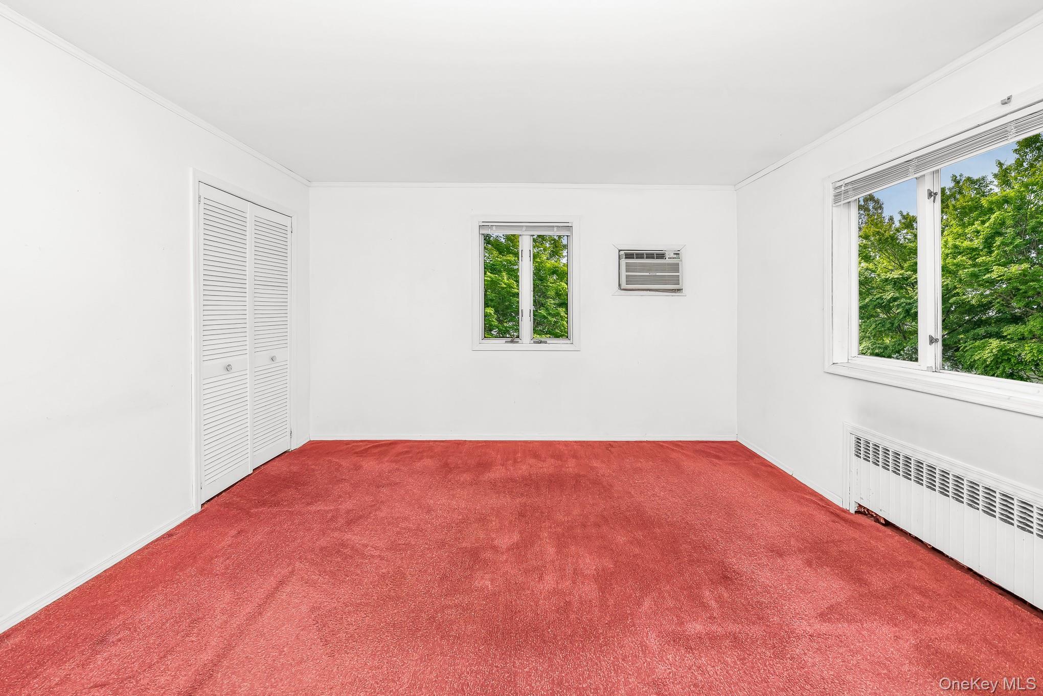 Single Family Columbus Avenue Suffolk County, NY 11704, MLS-1018623-18