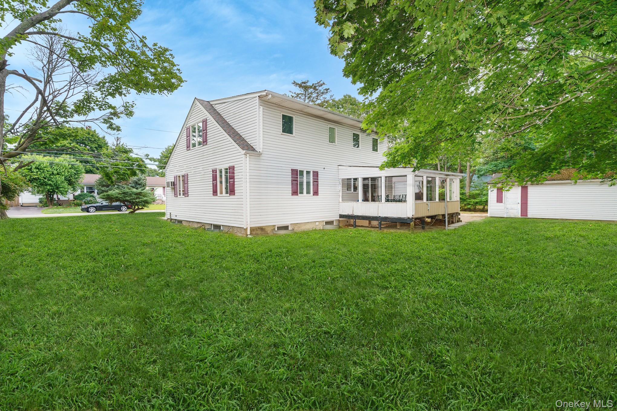 Single Family Columbus Avenue Suffolk County, NY 11704, MLS-1018623-24