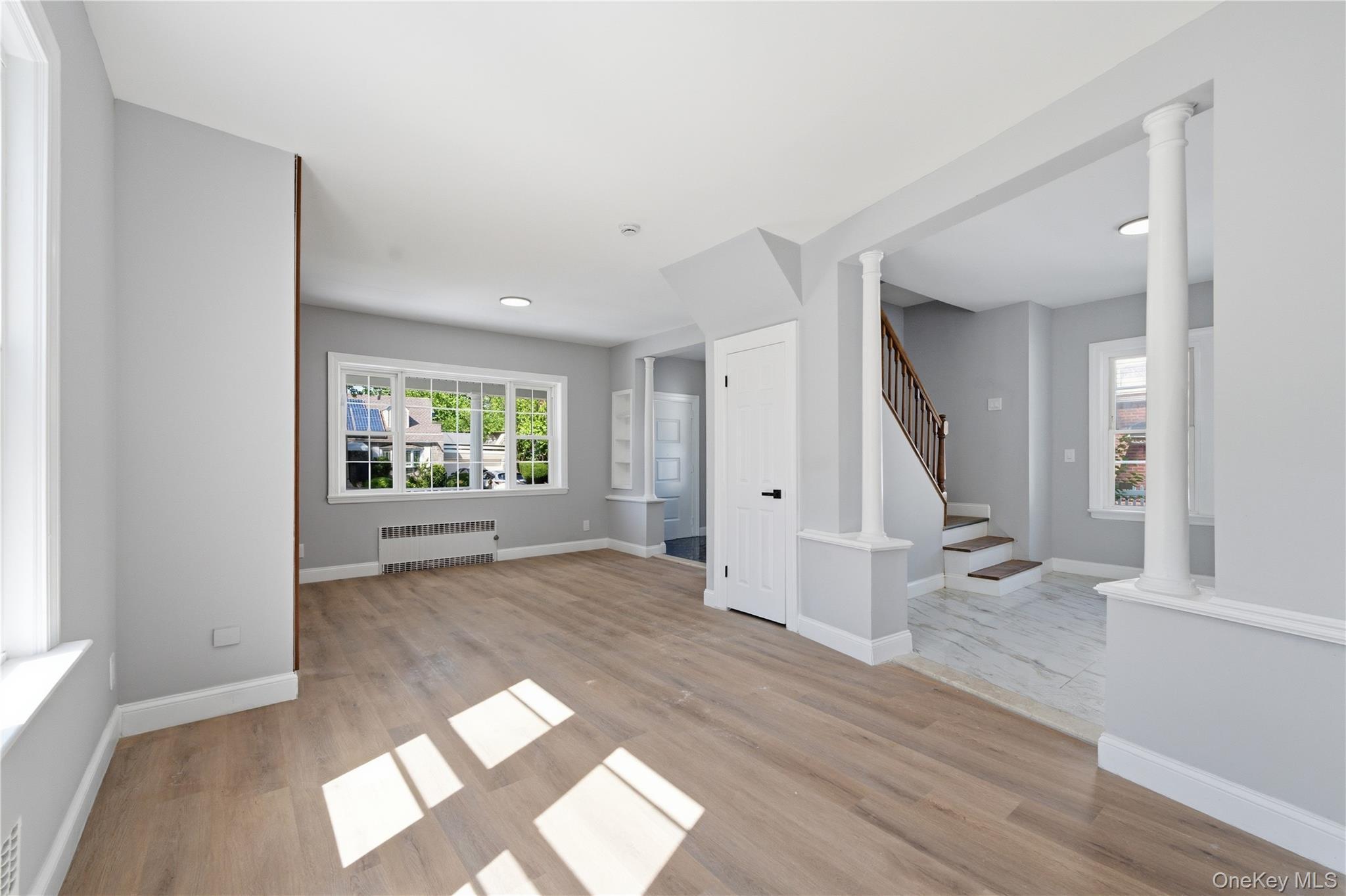 Single Family Elm Street Nassau County, NY 11580, MLS-1018627-21