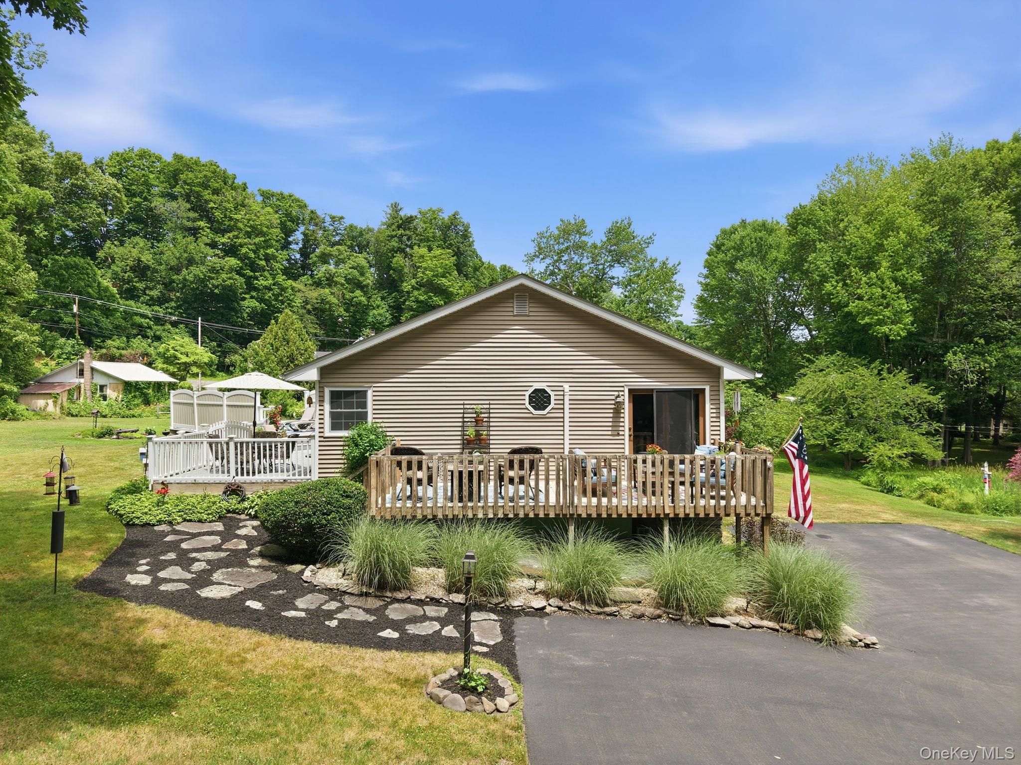 Single Family Main Street Ulster County, NY 12458, MLS-1018630-6