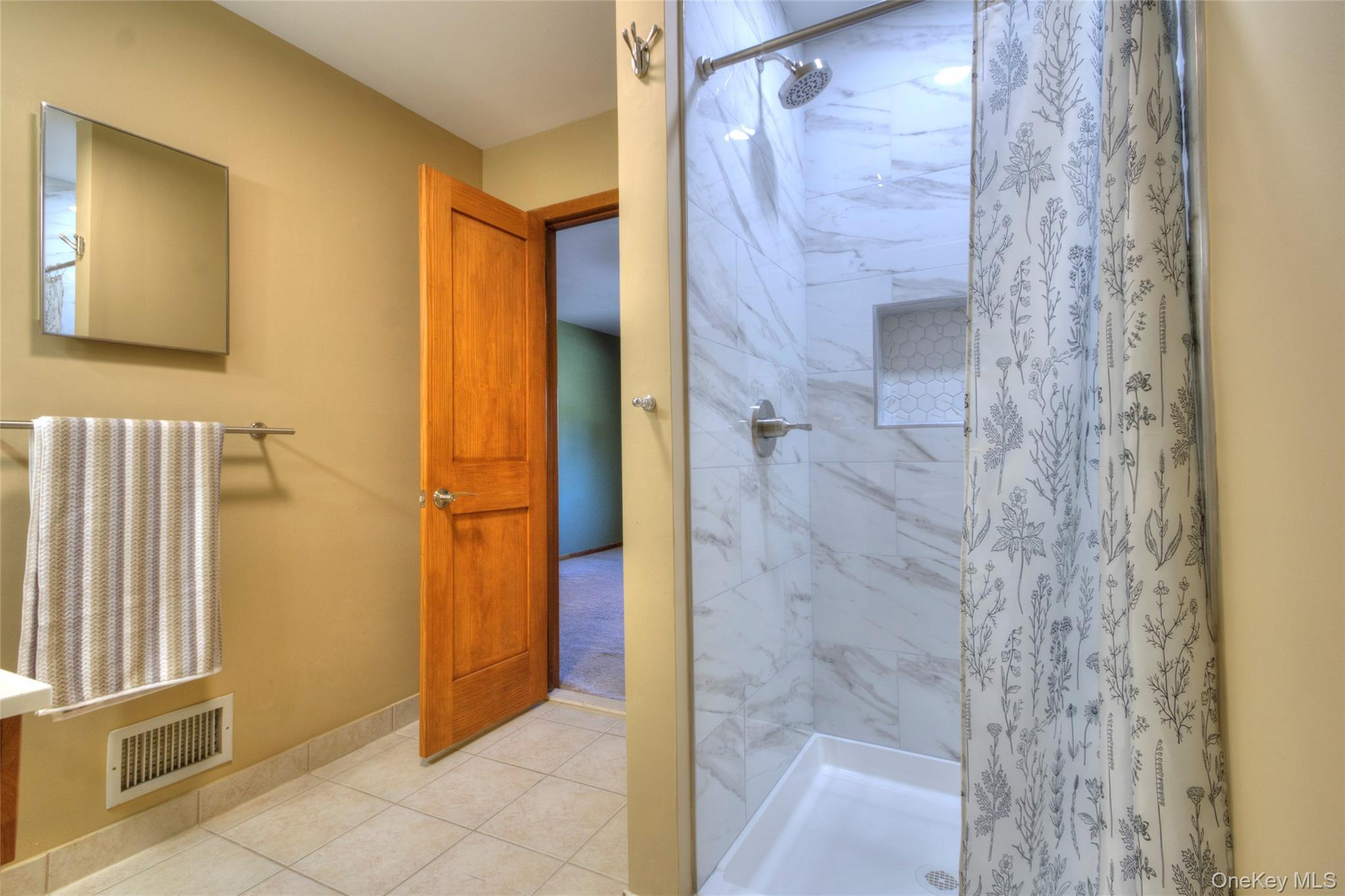 Single Family Ash Court  Orange County, NY 10930, MLS-1018634-23